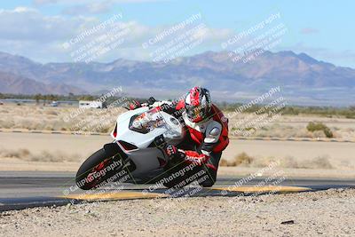 media/Feb-04-2024-SoCal Trackdays (Sun) [[91d6515b1d]]/7-Turn 9 Inside (1140am)/